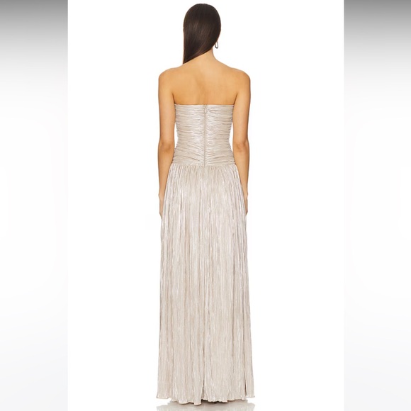 NWOT! Lovers and Friends Elia Gown in Champagne Metallic - Picture 3 of 6